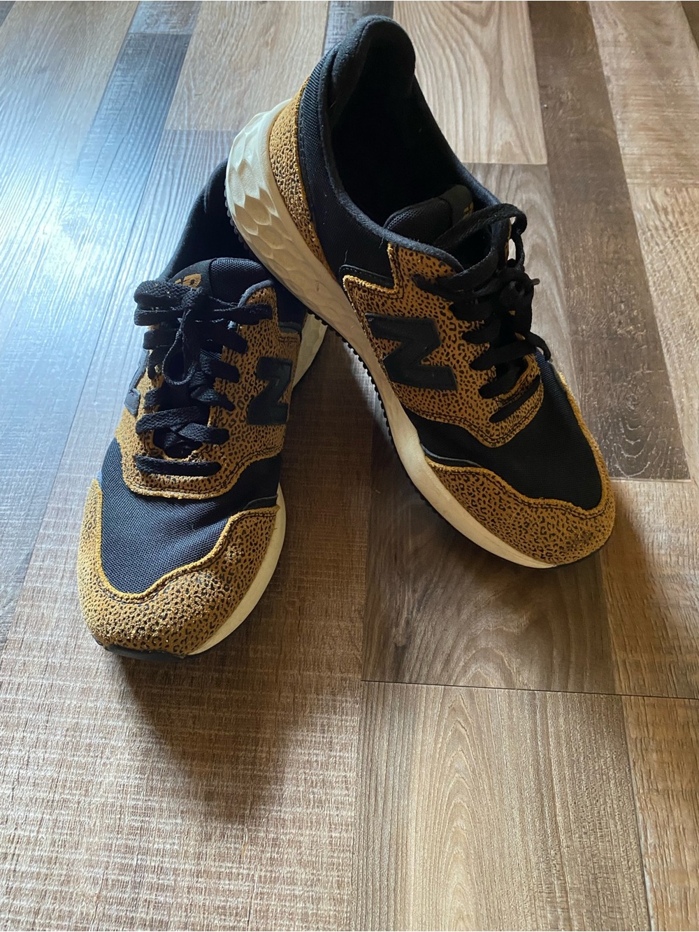 New Balance Black and Brown Patterned Women's Athletic Sneakers